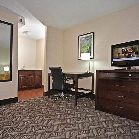 La Quinta By Wyndham Springfield Exterior foto
