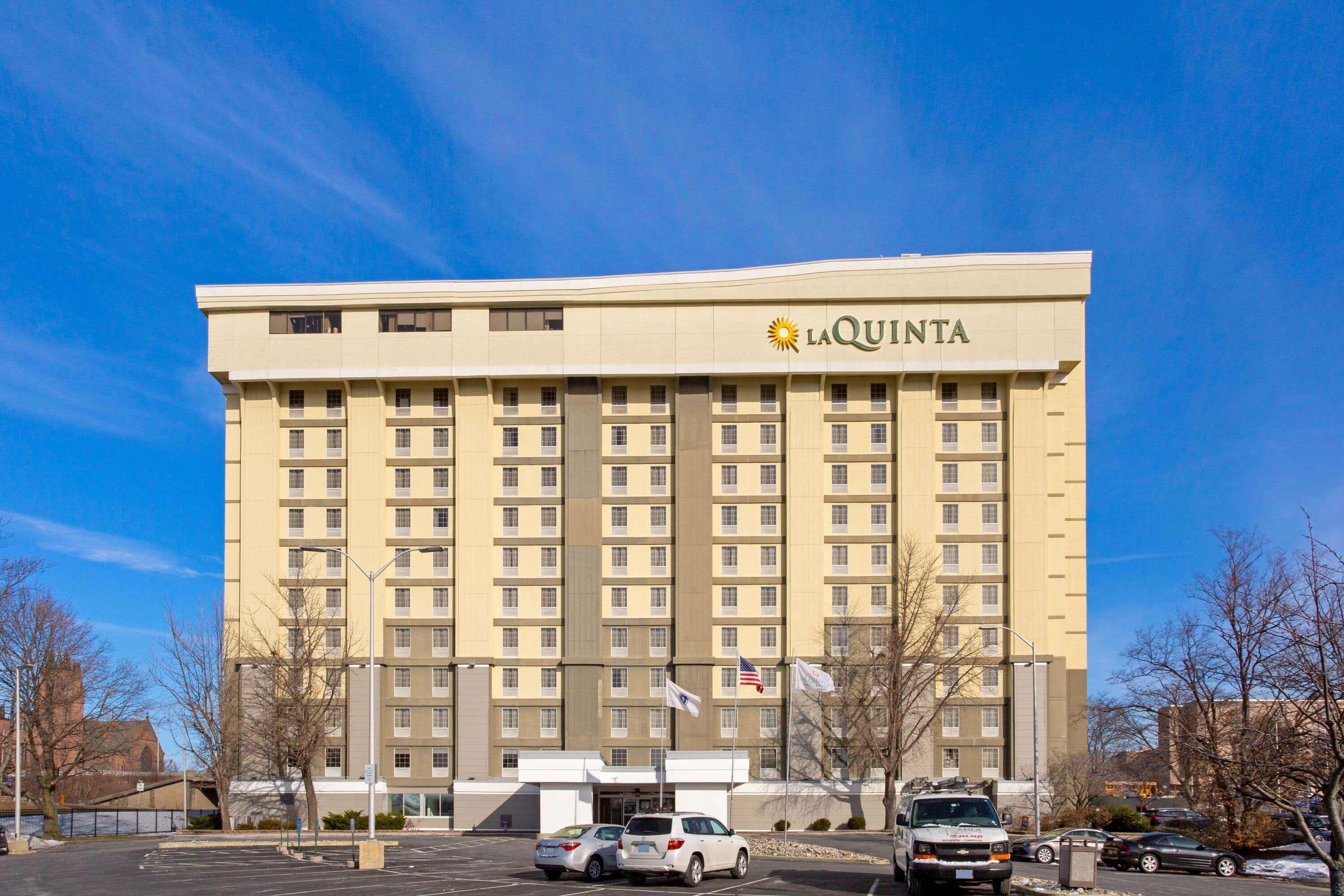 La Quinta By Wyndham Springfield Exterior foto